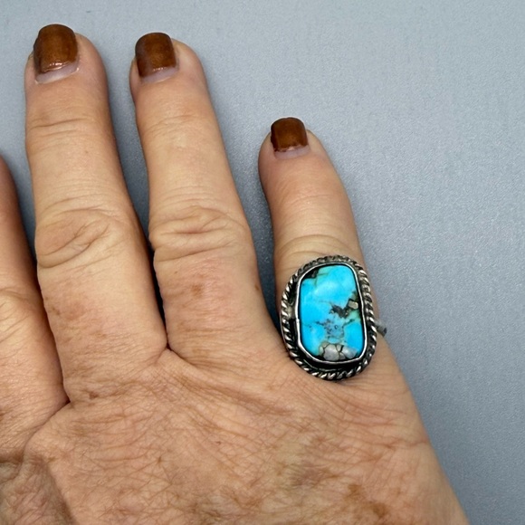 Vintage Blue Turquoise Ring Sterling Silver Size 5 - Picture 3 of 8